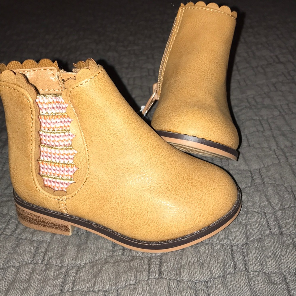 Boots nwot